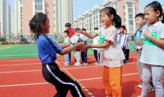 潍坊外国语好还是三中好 潍坊外国语学校