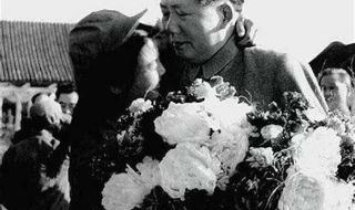 战士的拥抱 战士的拥抱